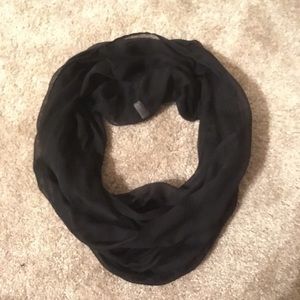 ✨SALE✨Sheer black infinity scarf